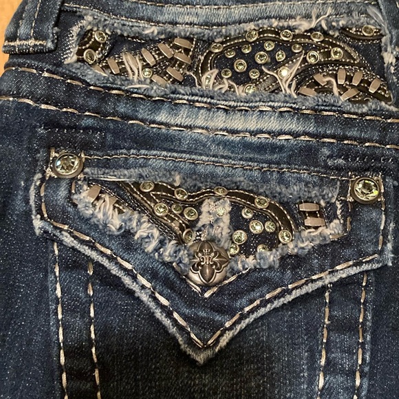 Miss Me Jeans - Picture 5 of 9